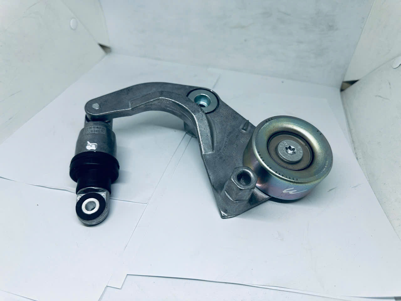 Cụm tăng dây curoa tổng Honda HR V 2020, 31190 RL5 A00