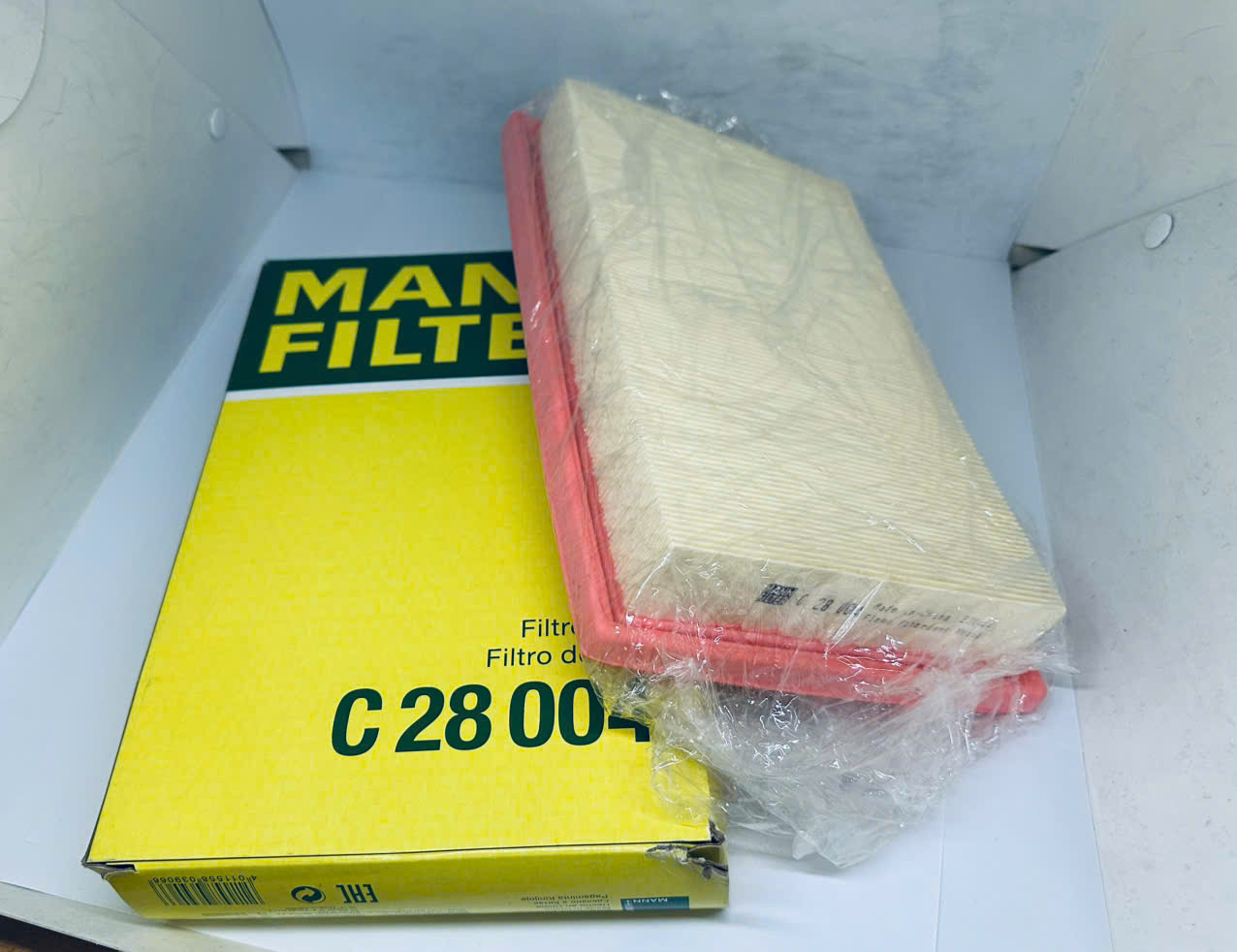 Lọc gió động cơ Mercdes GLC250, C 28 004