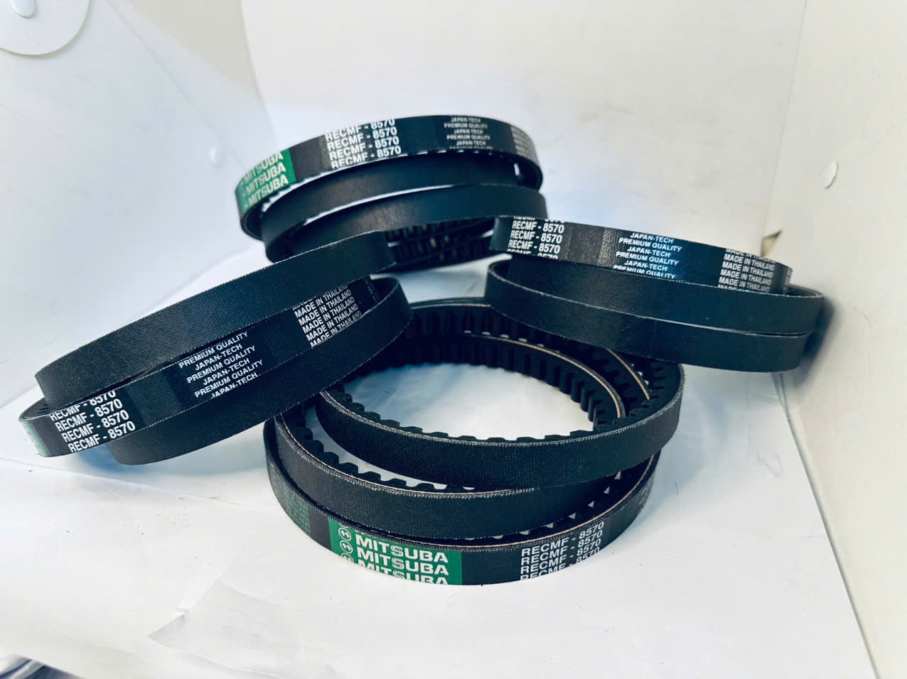 Dây curoa Mitsuba B57 RECMF8570