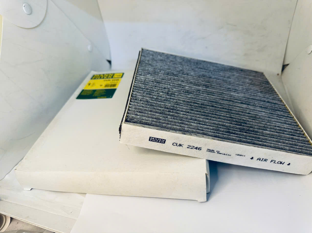 Lọc điều hòa than hoạt tính xe Ford Everest 2018 2025, CUK2246