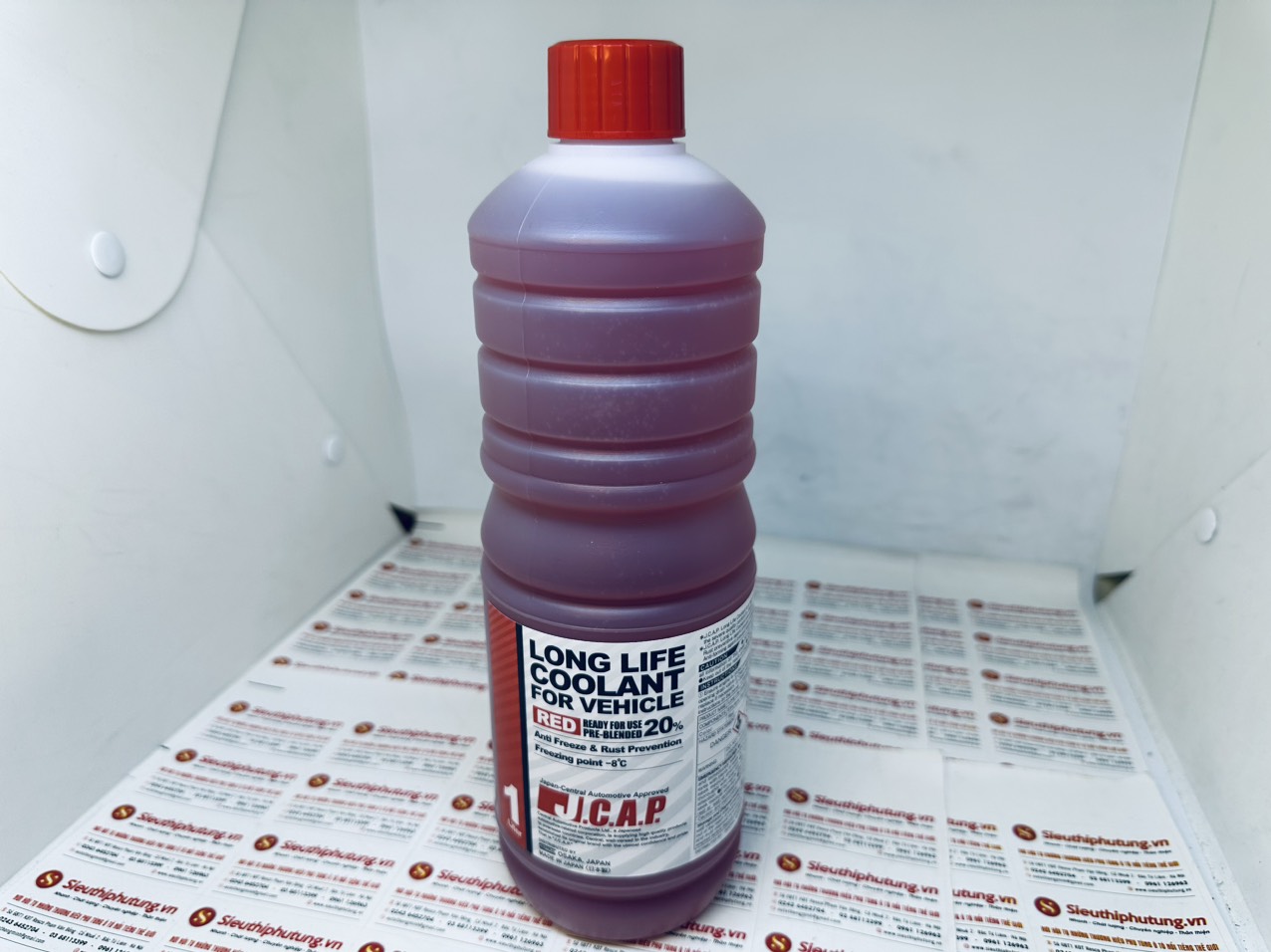 Nước làm mát đỏ J-Cap chai 1 lit
