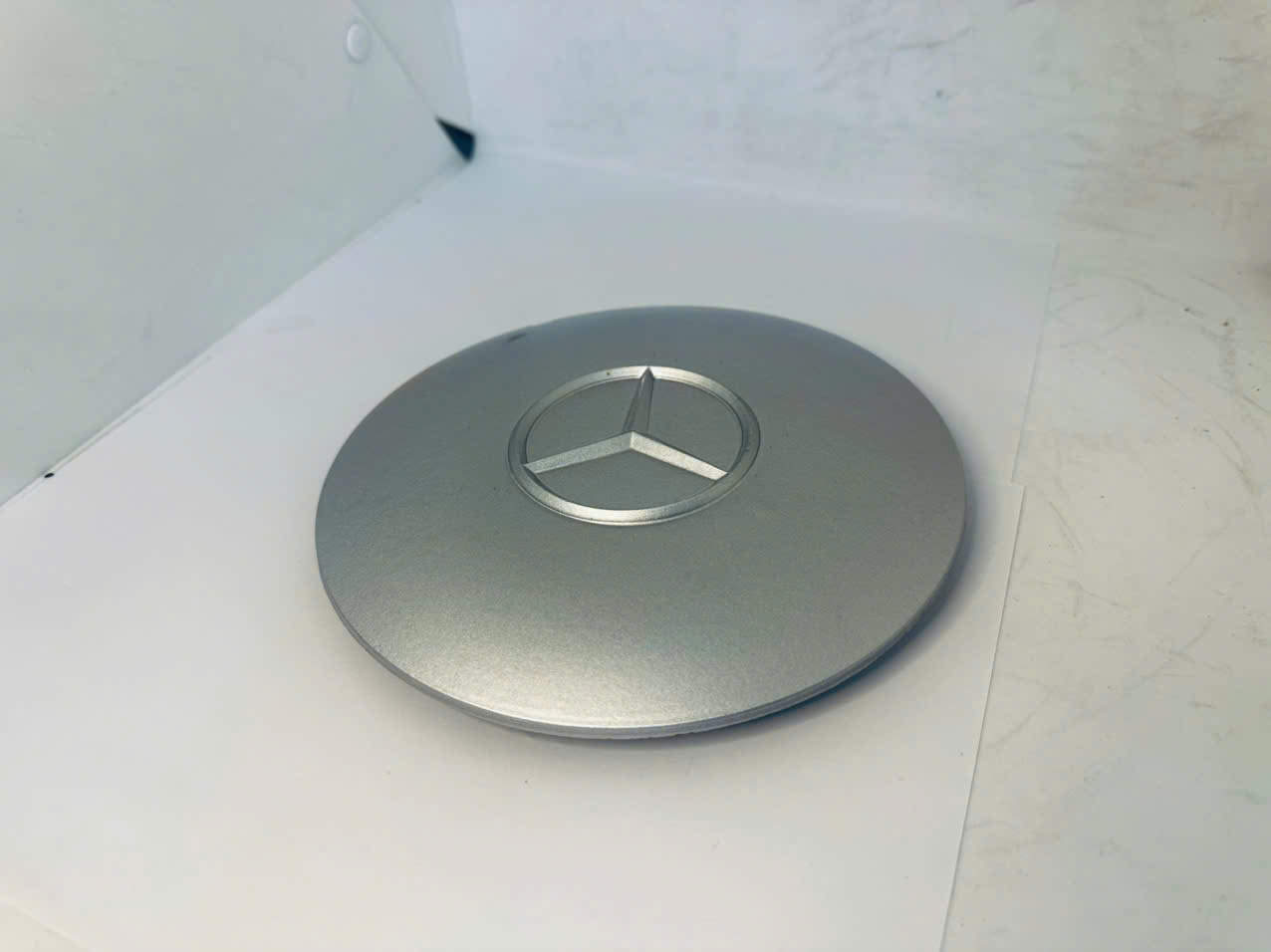 Ốp la giăng xe Mercedes MB100