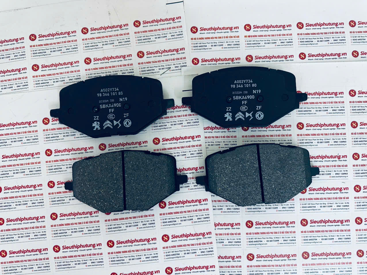 Má phanh trước xe Peugeot 2008, 2022, YL01520980