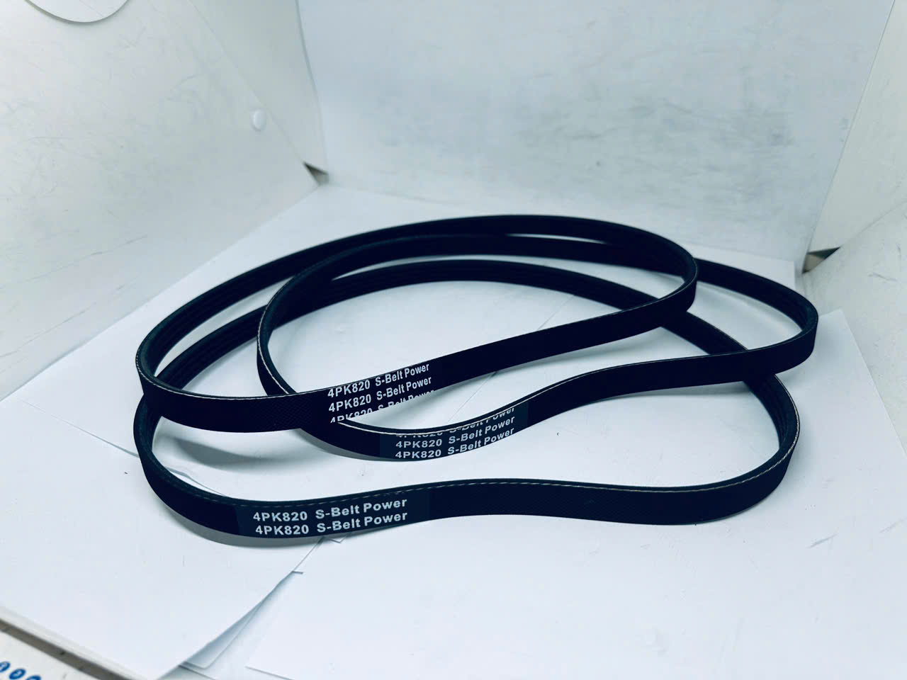 Dây curoa trợ lực lái Nisan Navara 4PK820, 11720-0E010