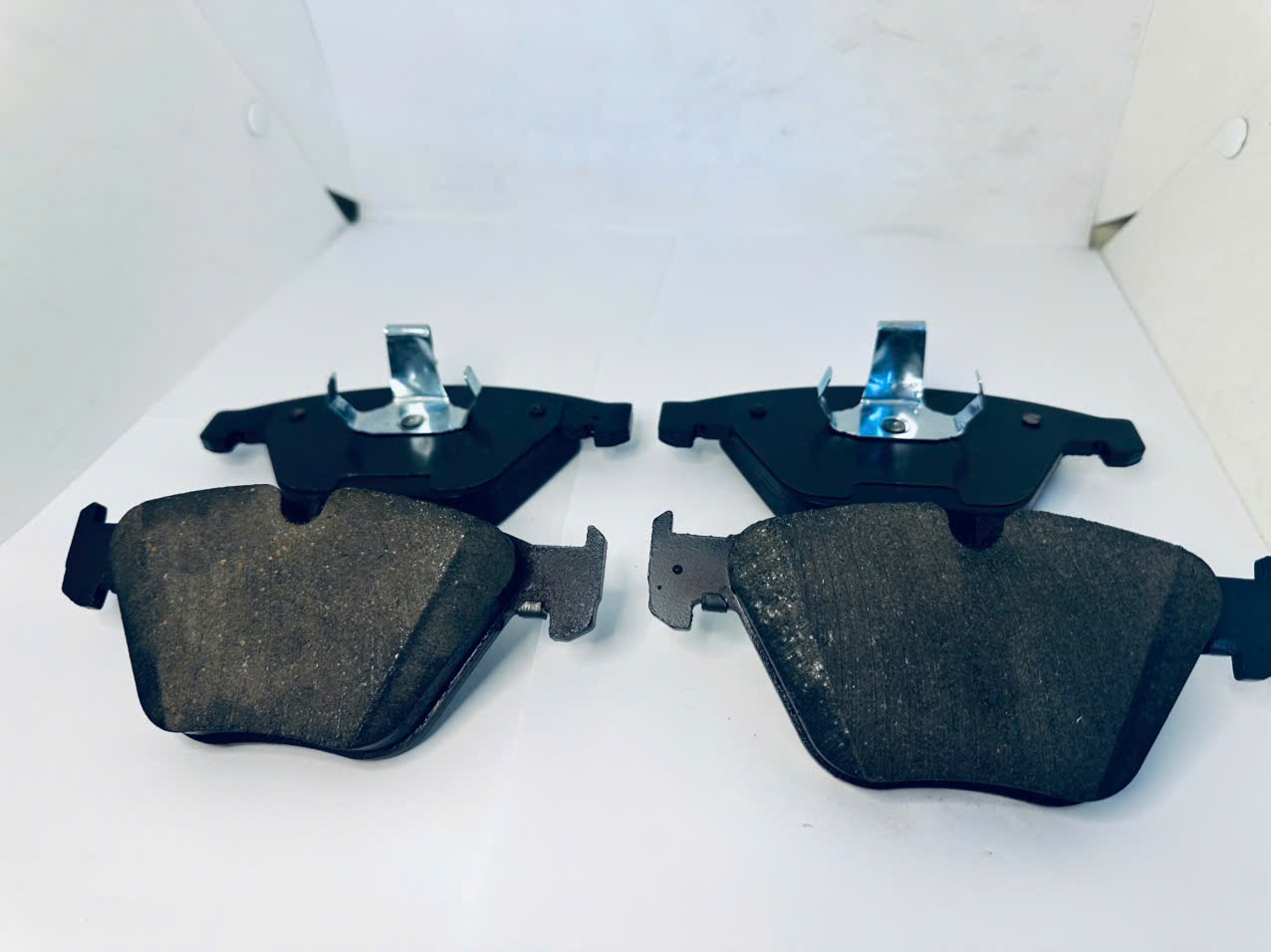 Má Phanh trước Vinfast Lux A SVK10000104S