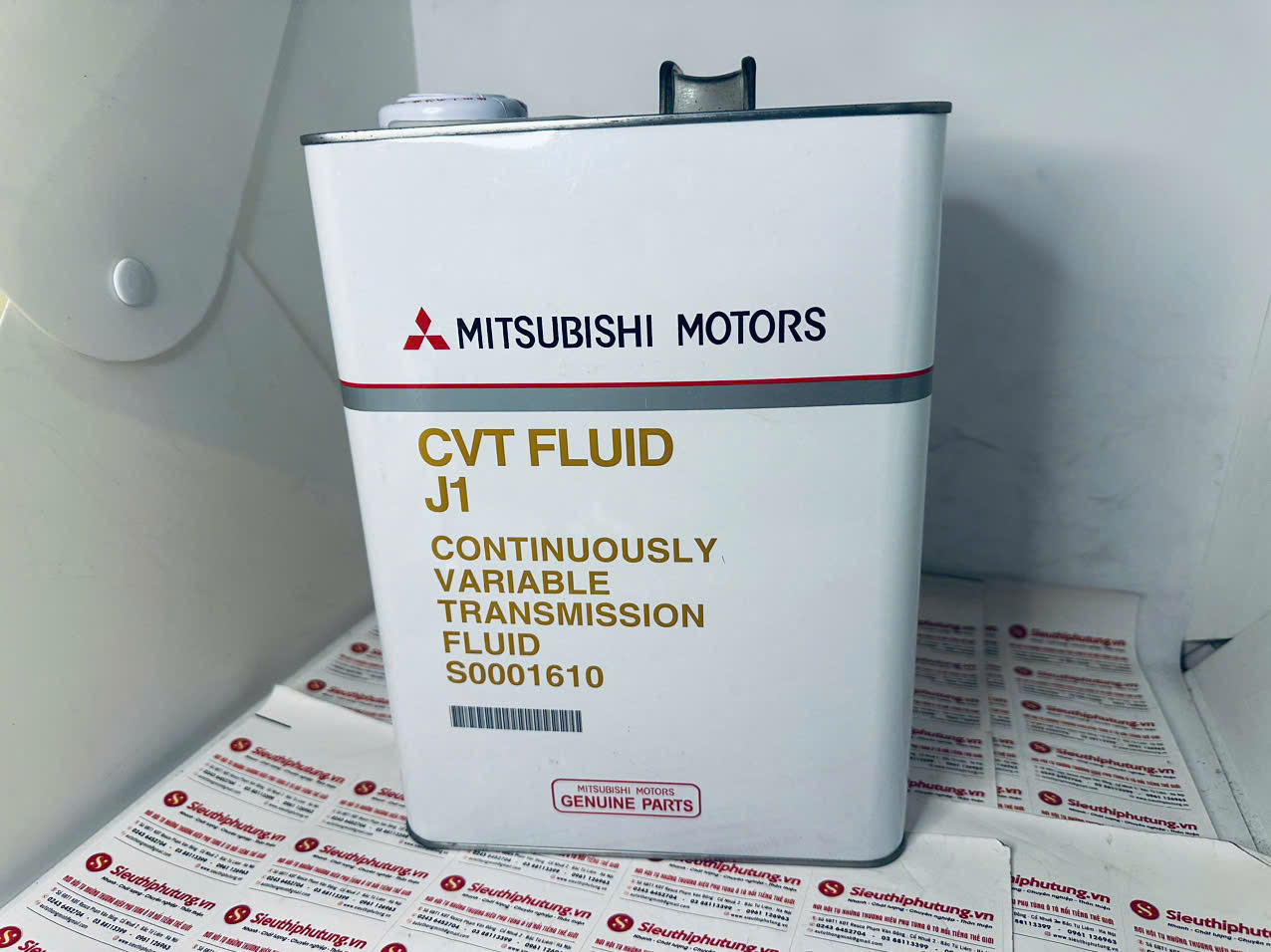 Dầu hộp số tự động Mitsubishi CVT FLUID can 4lit